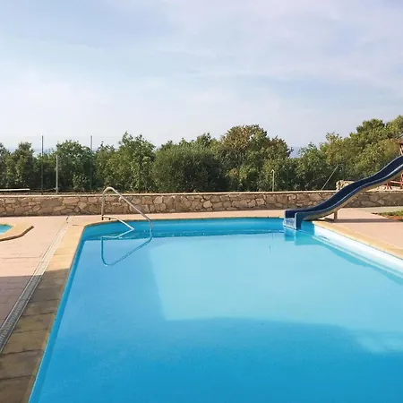 2 Bedroom Amazing In *
