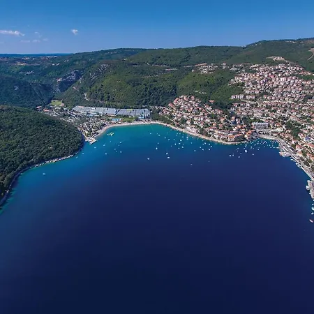 2 Bedroom Amazing In Labin (Istria)
